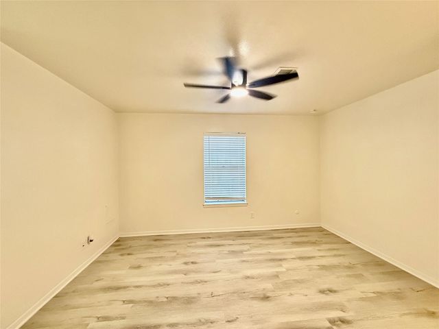6401 Skyline Drive 36, Houston, TX 77057