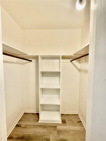 6401 Skyline Drive 36, Houston, TX 77057