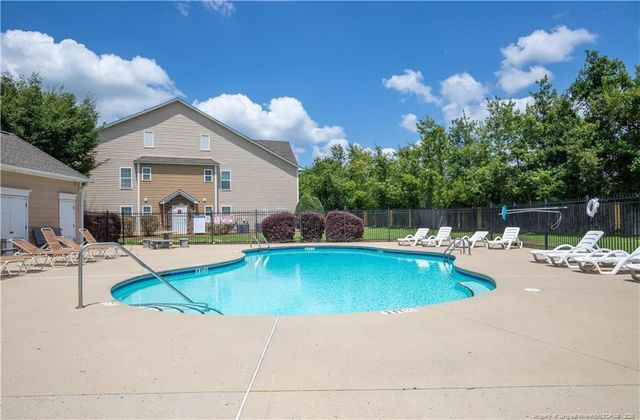 1320-112 Kershaw Loop, Fayetteville, NC 28314