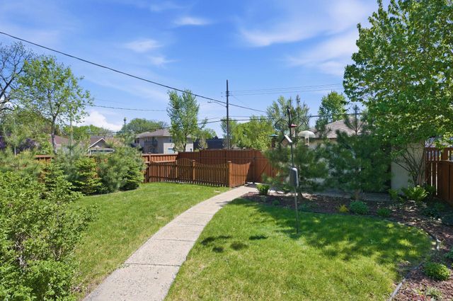 3501 35th Avenue S, Minneapolis, MN 55406