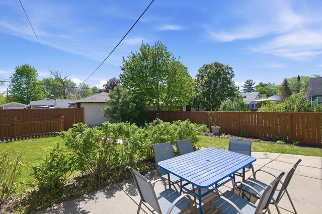 3501 35th Avenue S, Minneapolis, MN 55406