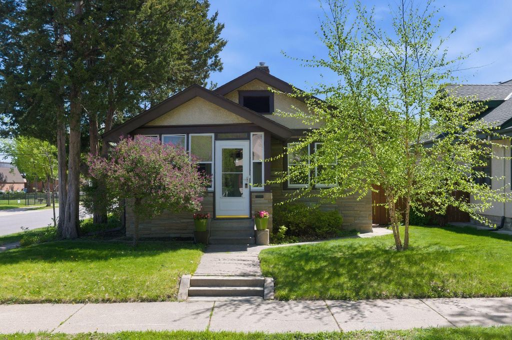 3501 35th Avenue S, Minneapolis, MN 55406