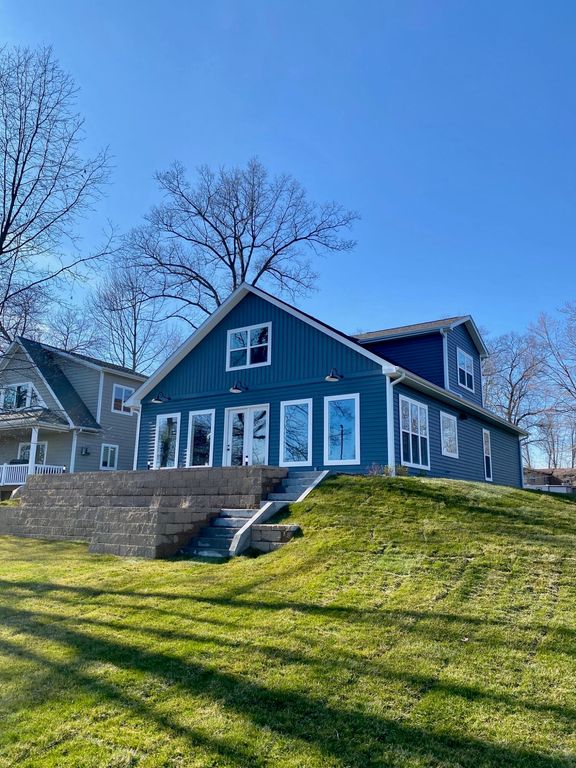58011 Lucas Road, Newberg Twp, MI 49093