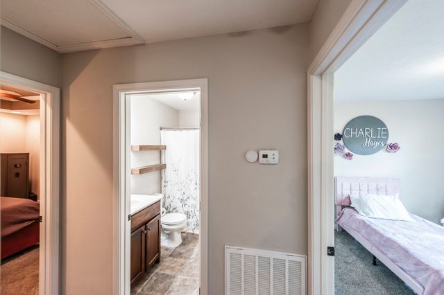 1028 Chris Dr, Portland, TN 37148