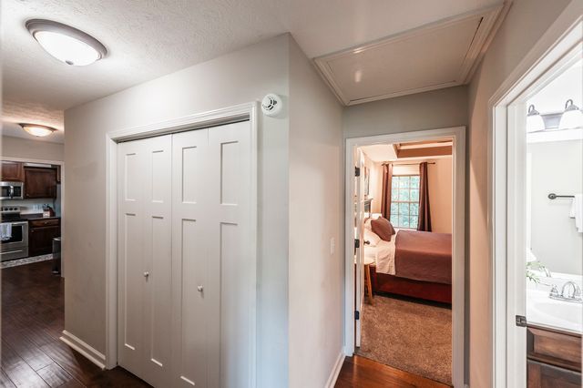 1028 Chris Dr, Portland, TN 37148
