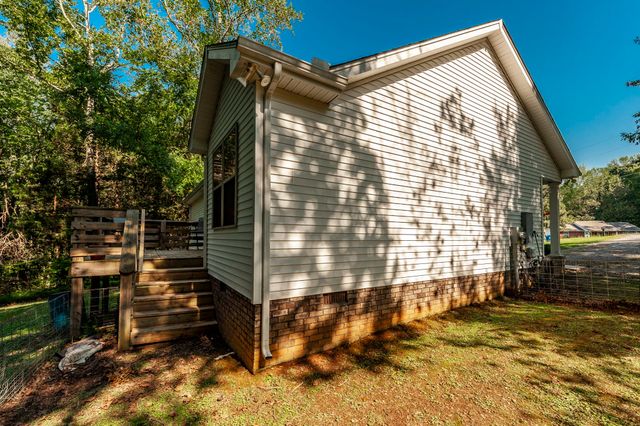 1028 Chris Dr, Portland, TN 37148
