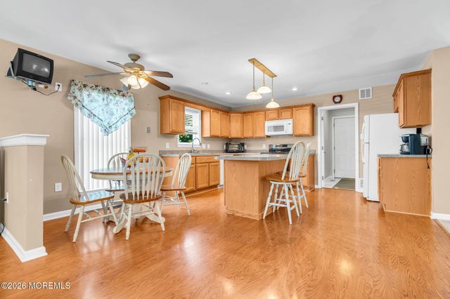 45 N Main Street, Farmingdale, NJ 07727