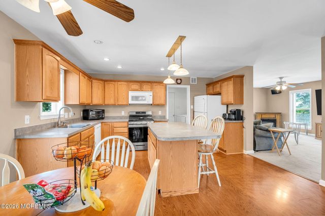 45 N Main Street, Farmingdale, NJ 07727