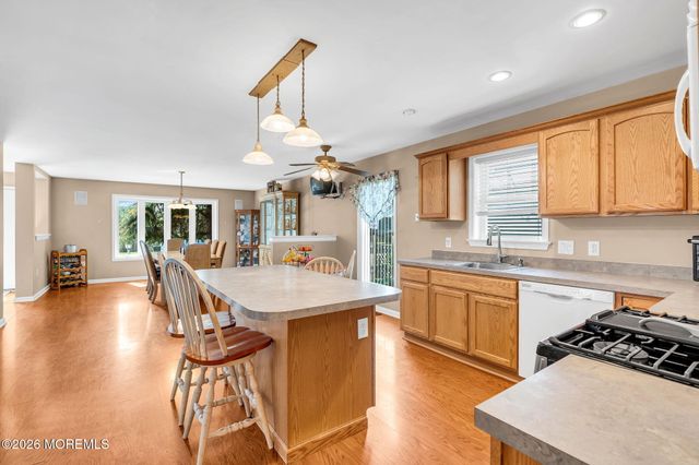 45 N Main Street, Farmingdale, NJ 07727