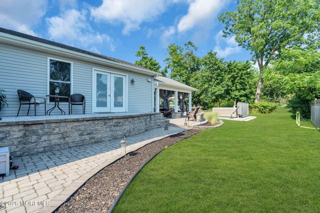 45 N Main Street, Farmingdale, NJ 07727