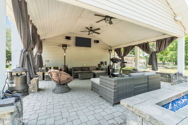 45 N Main Street, Farmingdale, NJ 07727