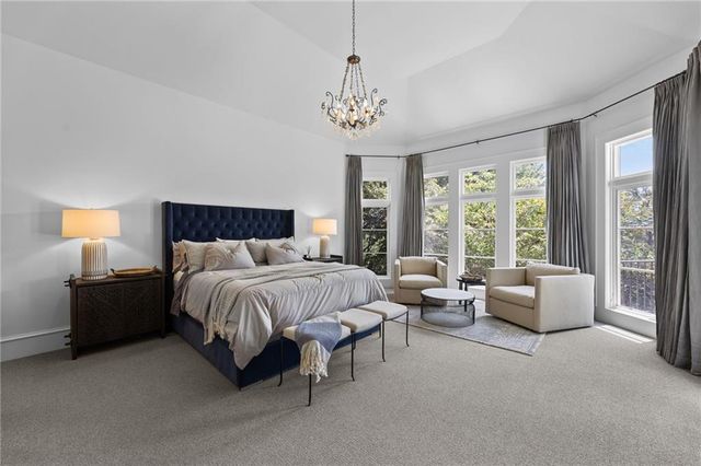 2705 W 112th Street, Leawood, KS 66211