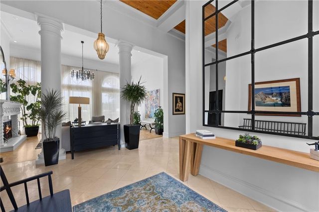 2705 W 112th Street, Leawood, KS 66211