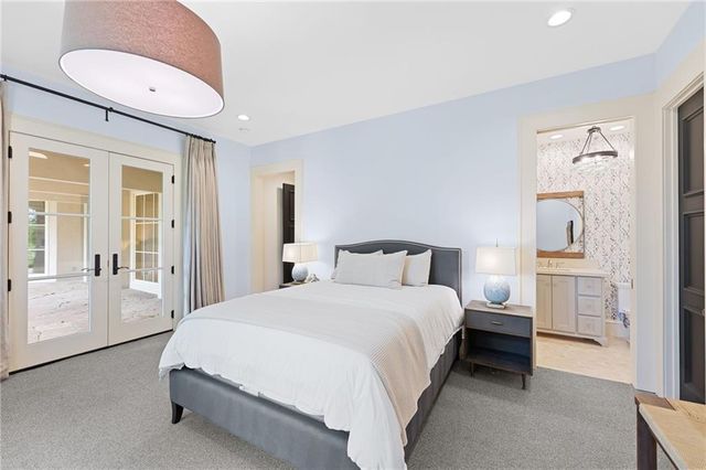 2705 W 112th Street, Leawood, KS 66211
