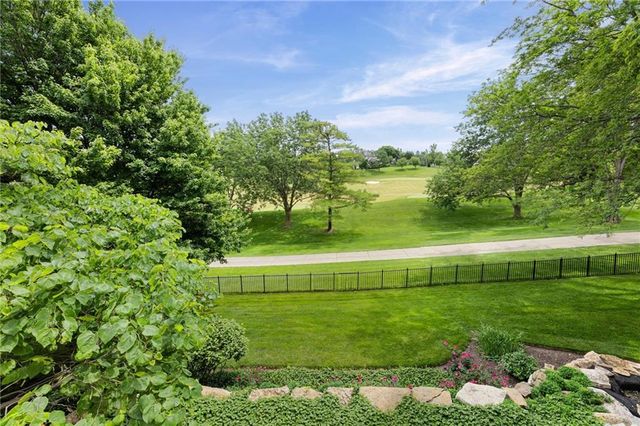 2705 W 112th Street, Leawood, KS 66211