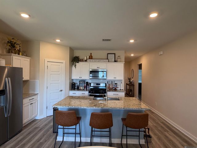 12850 Silverbell Ave, Denham Springs, LA 70726