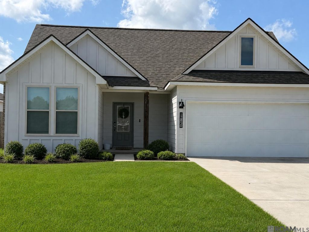 12850 Silverbell Ave, Denham Springs, LA 70726
