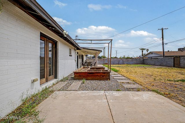 133 W Balboa Drive, Tempe, AZ 85282