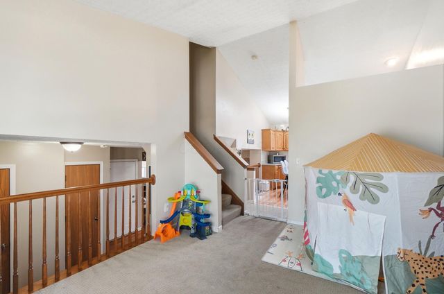 911 Robmeyer Drive, Columbus, OH 43207