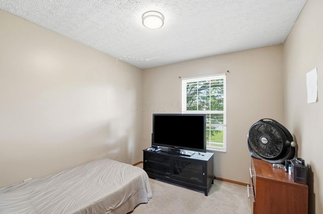 911 Robmeyer Drive, Columbus, OH 43207