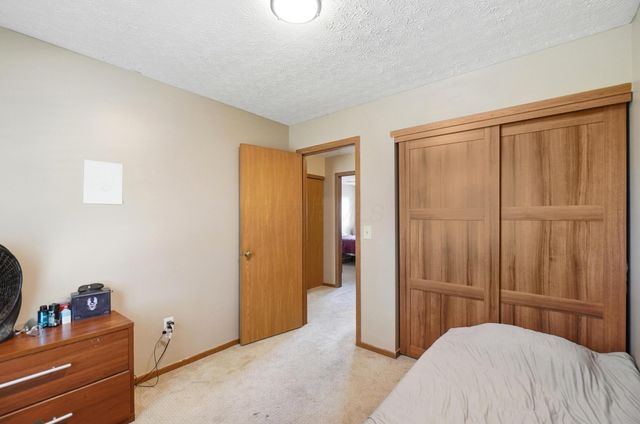 911 Robmeyer Drive, Columbus, OH 43207