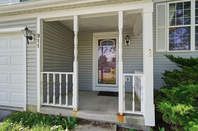 911 Robmeyer Drive, Columbus, OH 43207