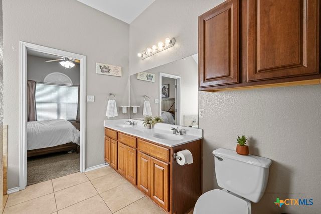 7621 Amber Meadow Loop, Temple, TX 76502