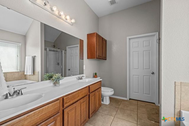 7621 Amber Meadow Loop, Temple, TX 76502