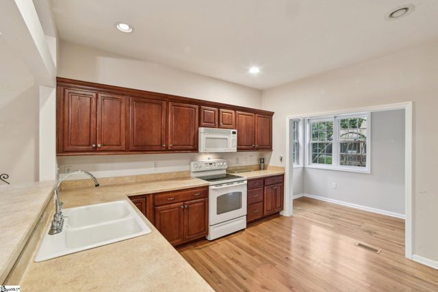 25 Coldwater Lane, Laurel Park, NC 28739