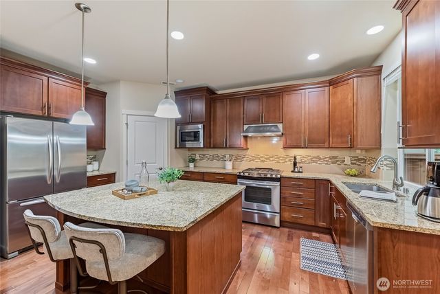 10191 238th Place NE, Redmond, WA 98053