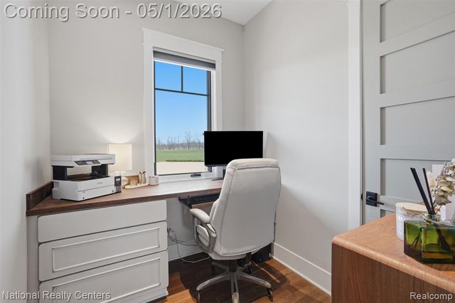 2947 7 Mile Road, South Lyon, MI 48178