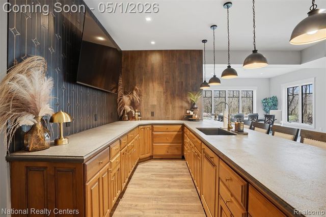 2947 7 Mile Road, South Lyon, MI 48178