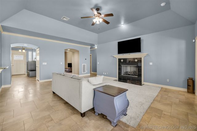 28703 N 3964 Road, Ochelata, OK 74051