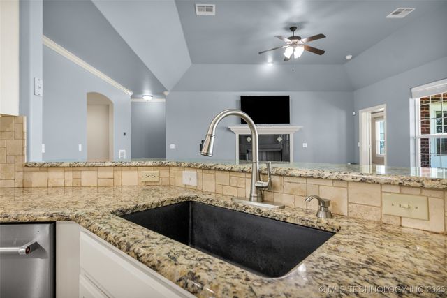 28703 N 3964 Road, Ochelata, OK 74051