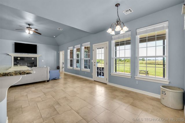 28703 N 3964 Road, Ochelata, OK 74051