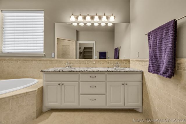 28703 N 3964 Road, Ochelata, OK 74051