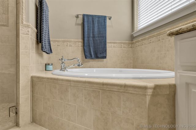 28703 N 3964 Road, Ochelata, OK 74051