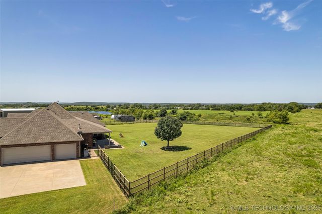 28703 N 3964 Road, Ochelata, OK 74051