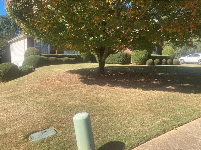 4050 Magnolia Leaf Lane, Suwanee, GA 30024