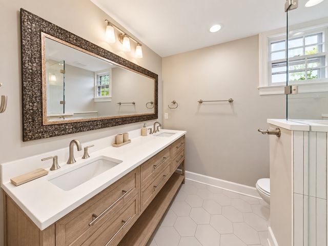 1486 Woodmont Blvd, Nashville, TN 37215