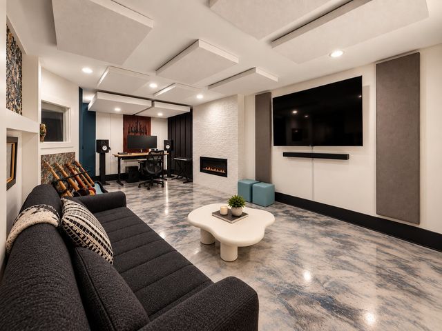 1486 Woodmont Blvd, Nashville, TN 37215