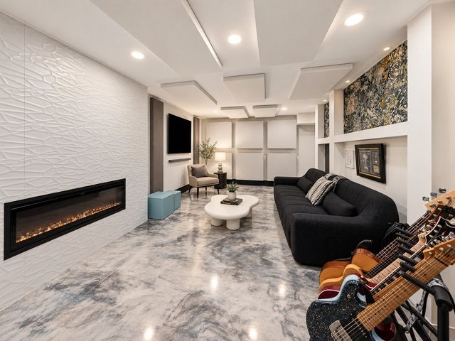 1486 Woodmont Blvd, Nashville, TN 37215