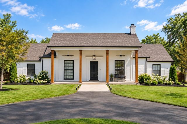 1486 Woodmont Blvd, Nashville, TN 37215