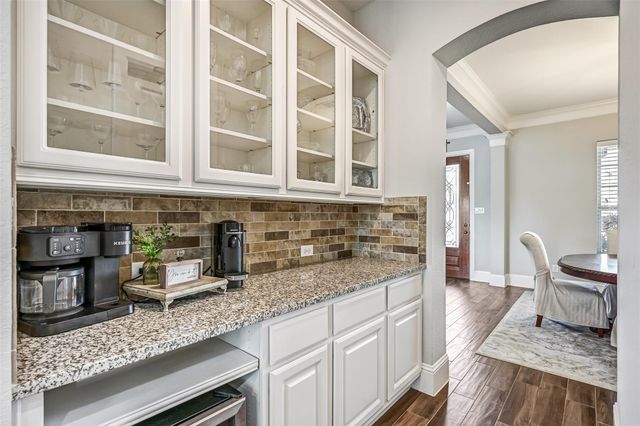 2424 Prairie Mist Lane, Friendswood, TX 77546