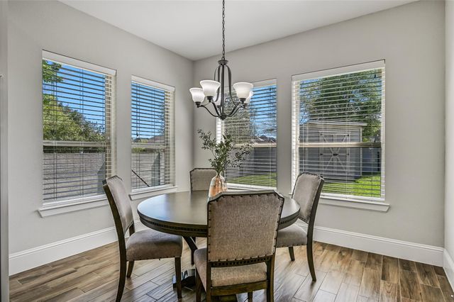 2424 Prairie Mist Lane, Friendswood, TX 77546