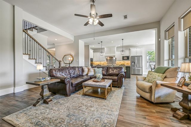 2424 Prairie Mist Lane, Friendswood, TX 77546