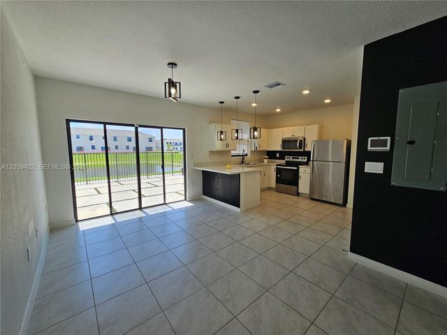 1473 NE 5th Avenue 1473, Florida City, FL 33034