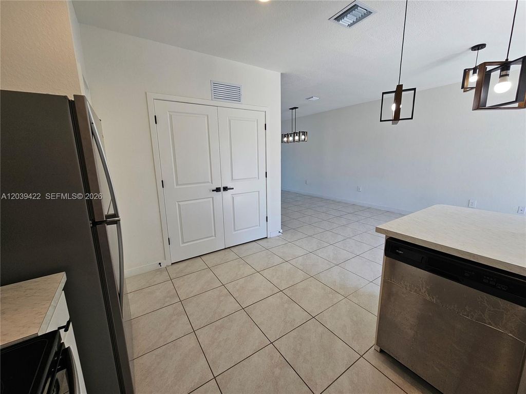 1473 NE 5th Avenue 1473, Florida City, FL 33034