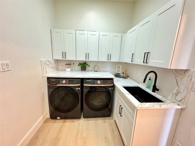 421 Cattle Barron Drive, Mclendon Chisholm, TX 75032