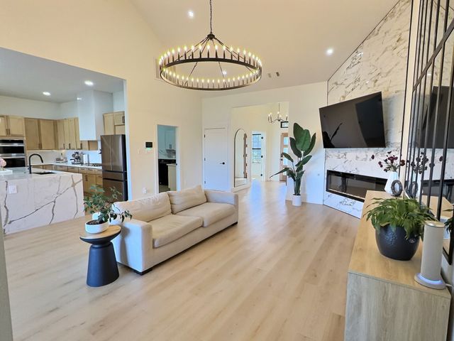 421 Cattle Barron Drive, Mclendon Chisholm, TX 75032